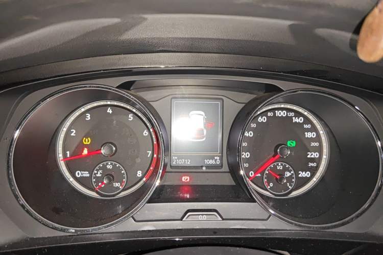 Used Volkswagen Tiguan L 2017 330TSI Automatic Two-Wheel Drive Comfort Edition Instrument Cluster