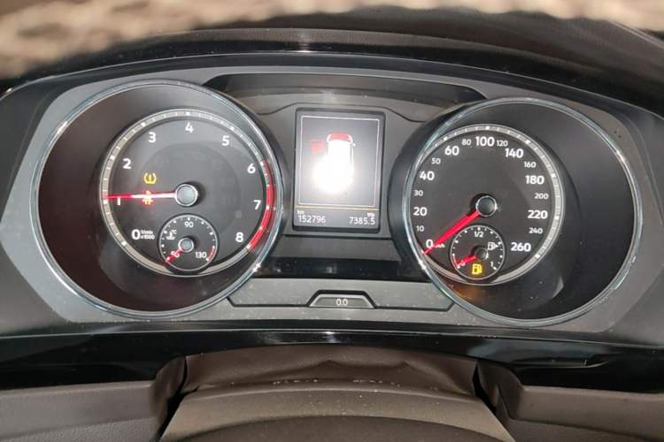 Used Volkswagen Tiguan L 2017 330TSI Automatic Two-Wheel Drive Flagship Edition Instrument Cluster