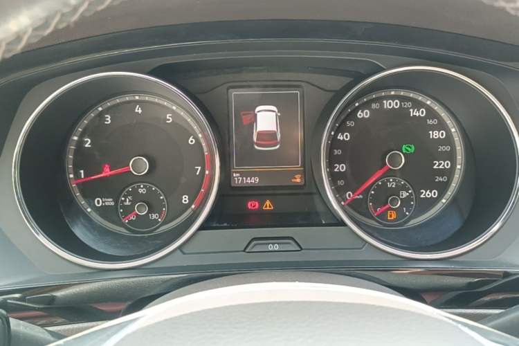 Used Volkswagen Tiguan L 2017 330TSI Automatic Two-Wheel Drive Luxury Edition Instrument Cluster