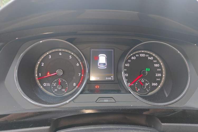 Used Volkswagen Tiguan L 2017 380TSI Automatic All-Wheel-Drive Flagship Edition Instrument Cluster