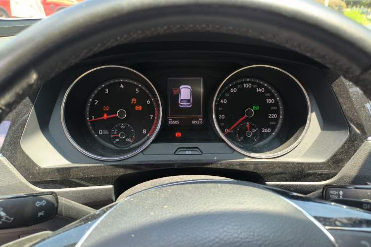 Used Volkswagen Tiguan L 2017 330TSI Automatic Two-Wheel Drive Luxury Edition Instrument Cluster