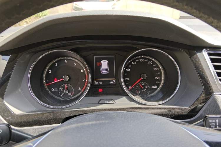 Used Volkswagen Tiguan L 2017 330TSI Automatic Two-Wheel Drive Flagship Edition Instrument Cluster