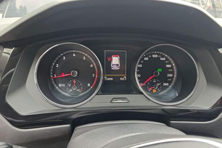 Used Volkswagen Tiguan L 2017 330TSI Automatic Two-Wheel Drive Comfort Edition Instrument Cluster
