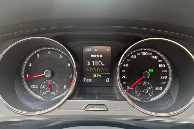 Used Volkswagen Tiguan L 2017 380TSI Automatic All-Wheel-Drive Luxury Edition Instrument Cluster