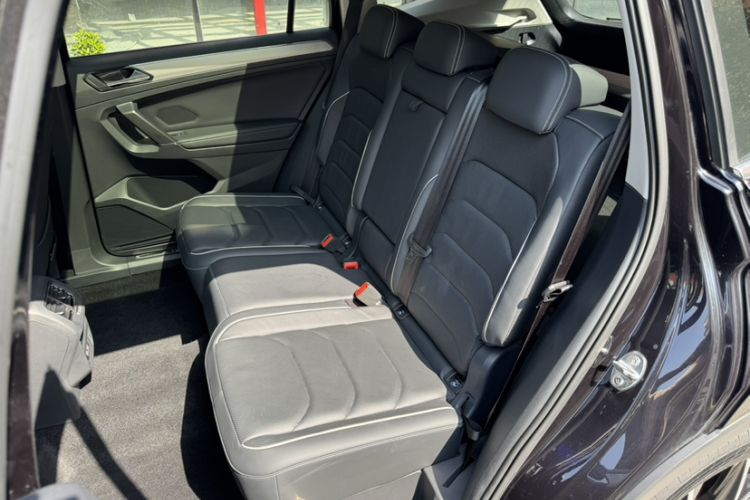 Used Volkswagen Tiguan L 2017 330TSI Automatic Two-Wheel Drive Flagship Edition Interior 7