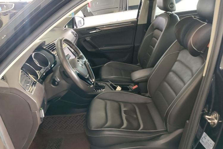 Used Volkswagen Tiguan L 2017 330TSI Automatic Two-Wheel Drive Flagship Edition Left Front Seat