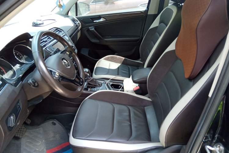 Used Volkswagen Tiguan L 2017 330TSI Automatic Two-Wheel Drive Luxury Edition Left Front Seat