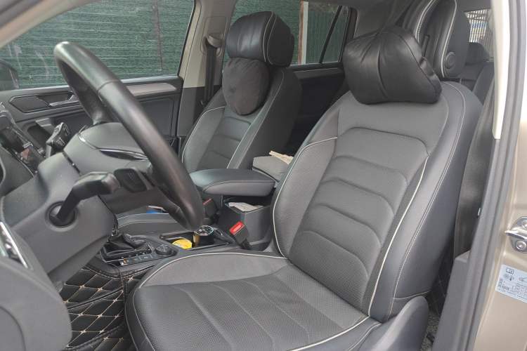 Used Volkswagen Tiguan L 2017 380TSI Automatic All-Wheel-Drive Flagship Edition Left Front Seat