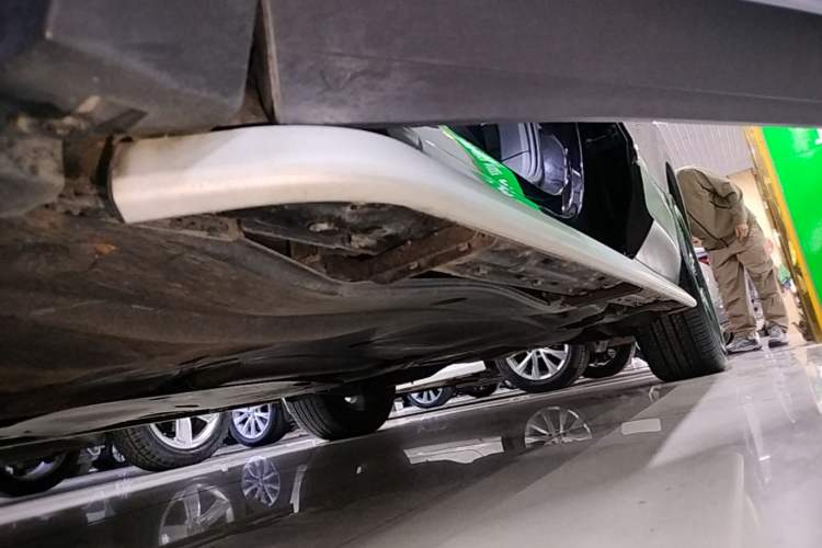 Used Volkswagen Tiguan L 2017 330TSI Automatic Two-Wheel Drive Flagship Edition Left Side Sill