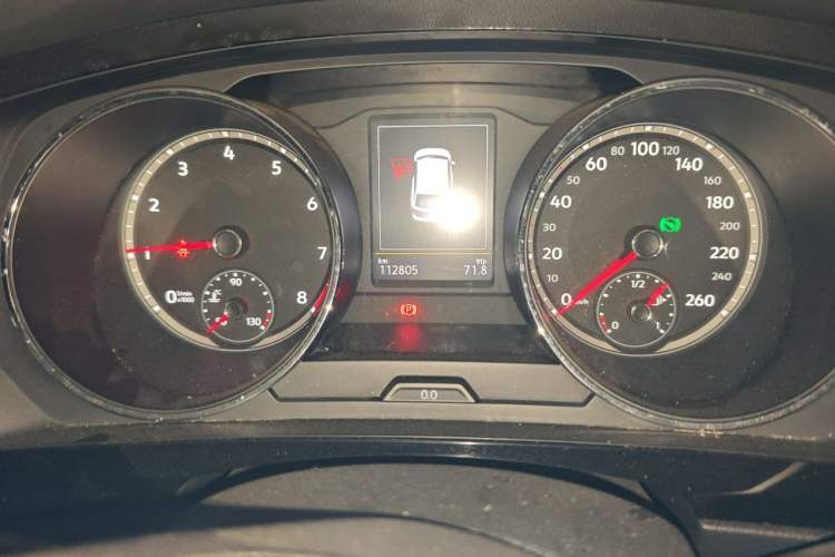 Used Volkswagen Tiguan L 2017 330TSI Automatic Two-Wheel Drive Luxury Edition Odometer Close Up