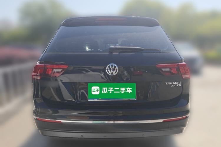 Used Volkswagen Tiguan L 2017 330TSI Automatic Two-Wheel Drive Luxury Edition Rear