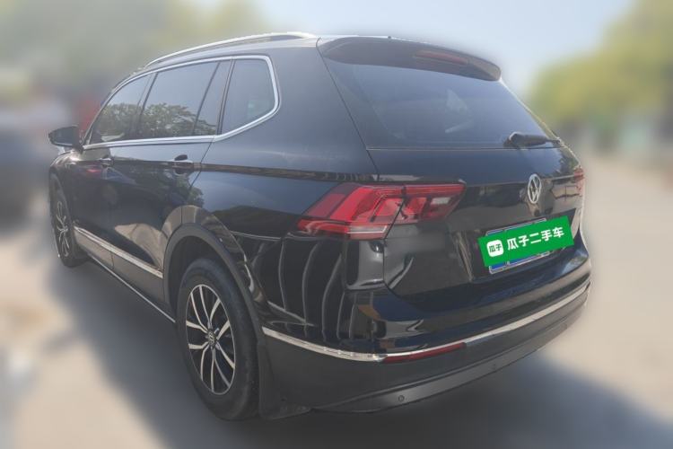 Used Volkswagen Tiguan L 2017 330TSI Automatic Two-Wheel Drive Luxury Edition Rear Left 45 Deg