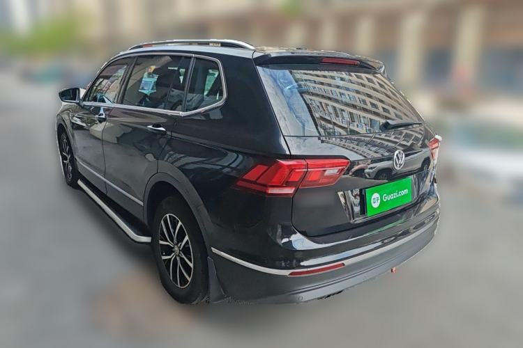Used Volkswagen Tiguan L 2017 330TSI Automatic Two-Wheel Drive Luxury Edition Rear Left 45 Deg