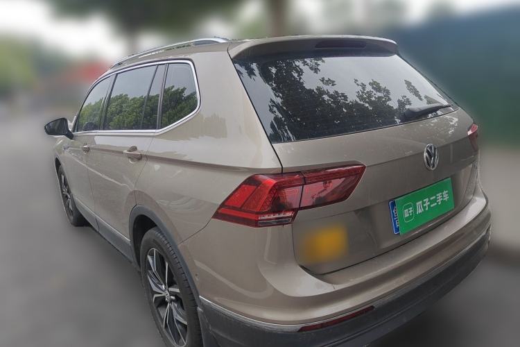 Used Volkswagen Tiguan L 2017 380TSI Automatic All-Wheel-Drive Flagship Edition Rear Left 45 Deg