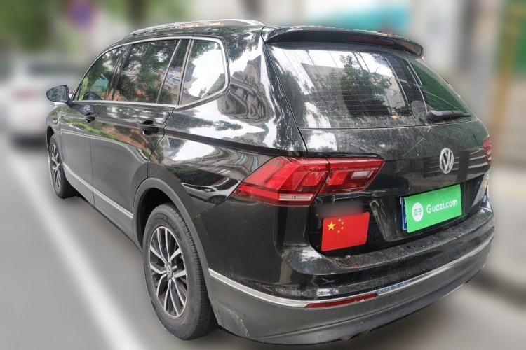 Used Volkswagen Tiguan L 2017 330TSI Automatic Two-Wheel Drive Luxury Edition Rear Left 45 Deg