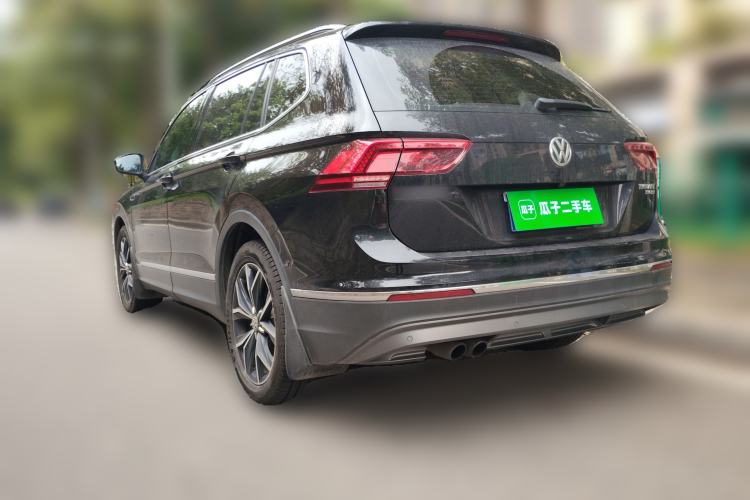 Used Volkswagen Tiguan L 2017 330TSI Automatic Two-Wheel Drive Flagship Edition Rear Left 45 Deg