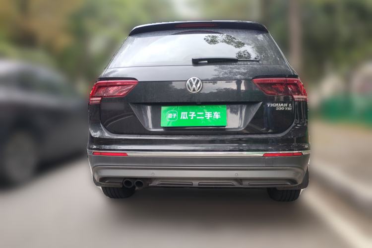 Used Volkswagen Tiguan L 2017 330TSI Automatic Two-Wheel Drive Flagship Edition Rear