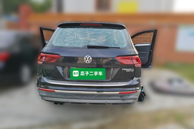 Used Volkswagen Tiguan L 2017 330TSI Automatic Two-Wheel Drive Flagship Edition Rear