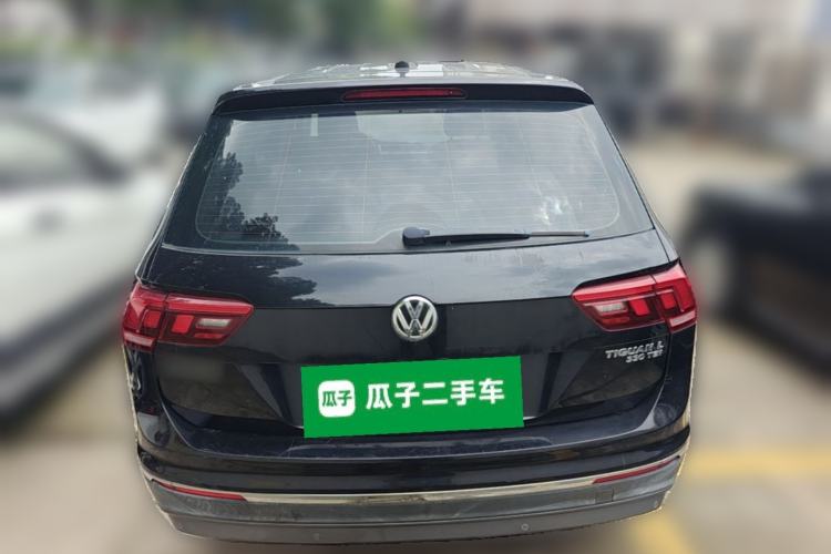 Used Volkswagen Tiguan L 2017 330TSI Automatic Two-Wheel Drive Comfort Edition Rear