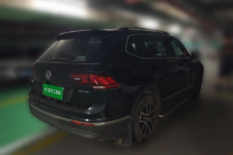 Used Volkswagen Tiguan L 2017 330TSI Automatic Two-Wheel Drive Comfort Edition Rear Right 45 Deg