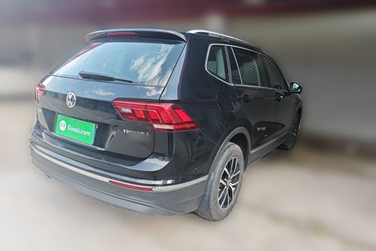 Used Volkswagen Tiguan L 2017 330TSI Automatic Two-Wheel Drive Luxury Edition Rear Right 45 Deg