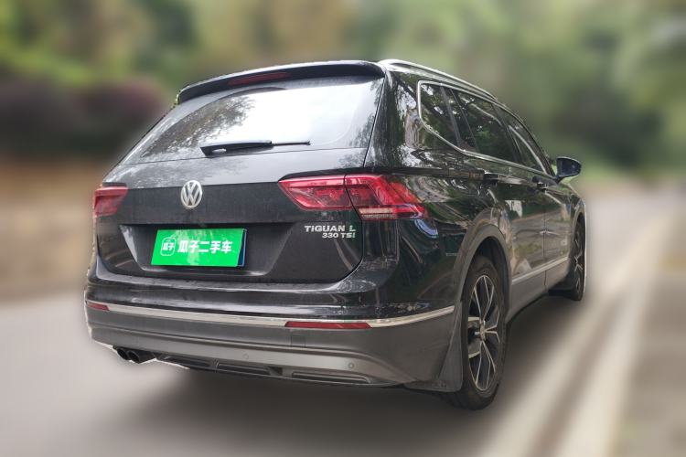 Used Volkswagen Tiguan L 2017 330TSI Automatic Two-Wheel Drive Flagship Edition Rear Right 45 Deg