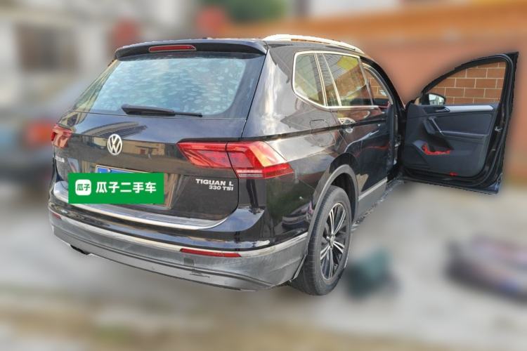 Used Volkswagen Tiguan L 2017 330TSI Automatic Two-Wheel Drive Flagship Edition Rear Right 45 Deg