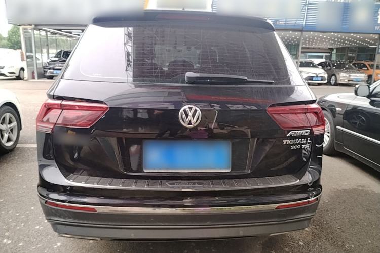 Used Volkswagen Tiguan L 2017 380TSI Automatic All-Wheel-Drive Luxury Edition Rear