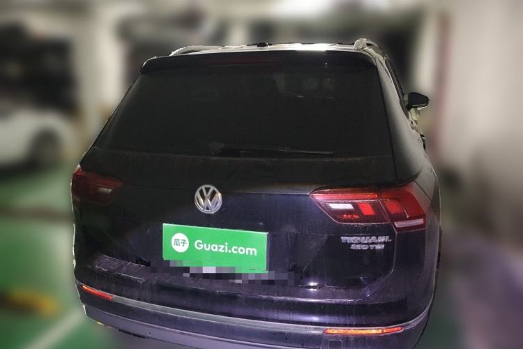 Used Volkswagen Tiguan L 2017 330TSI Automatic Two-Wheel Drive Luxury Edition Rear