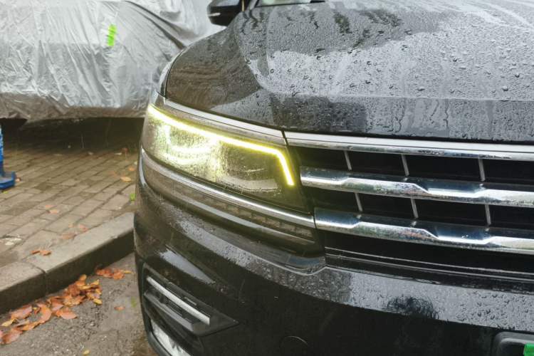 Used Volkswagen Tiguan L 2017 330TSI Automatic Two-Wheel Drive Flagship Edition Right Front Headlight