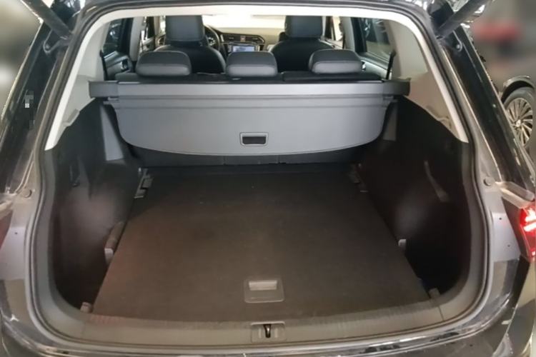 Used Volkswagen Tiguan L 2017 330TSI Automatic Two-Wheel Drive Flagship Edition Trunk