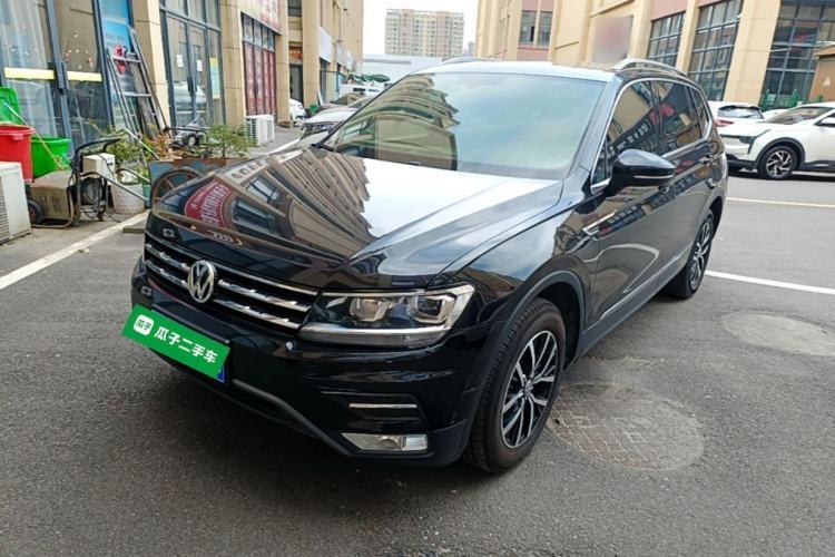 Used Volkswagen Tiguan L 2017 330TSI Automatic Two-Wheel Drive Luxury Edition Guazi used car, China used car export, Used car for sale, Used  cars, Cheapest cars for sale