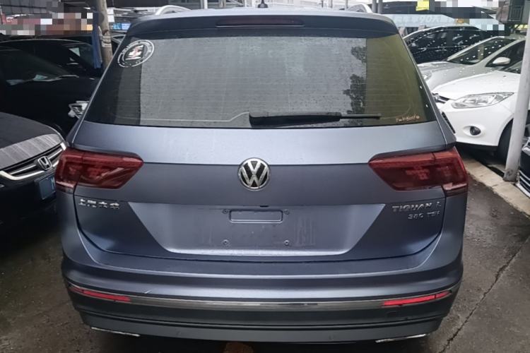 Used Volkswagen Tiguan L 2017 380TSI Automatic All-Wheel-Drive Luxury Edition Rear