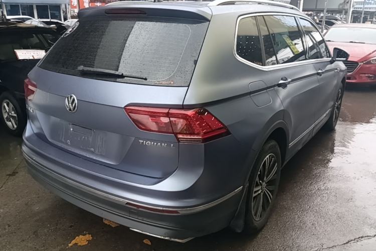 Used Volkswagen Tiguan L 2017 380TSI Automatic All-Wheel-Drive Luxury Edition Rear Right 45 Deg