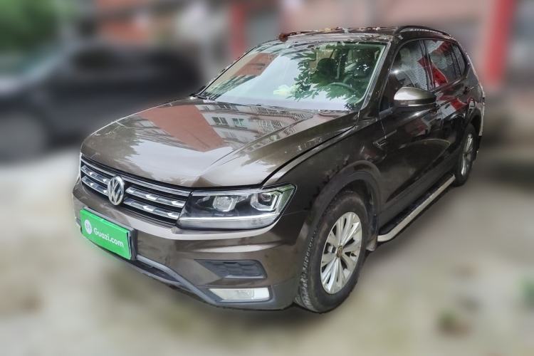 Used Volkswagen Tiguan L 2017 330TSI Automatic Two-Wheel Drive Luxury Edition Guazi used car, China used car export, Used car for sale, Used cars, Cheapest cars for sale