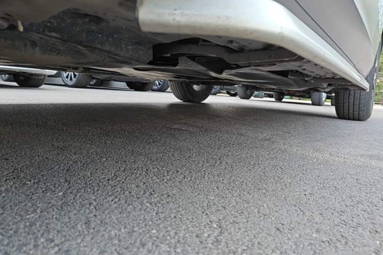 Used Volkswagen Tiguan L 2017 330TSI Automatic Two-Wheel Drive Luxury Edition Chassis Front Left