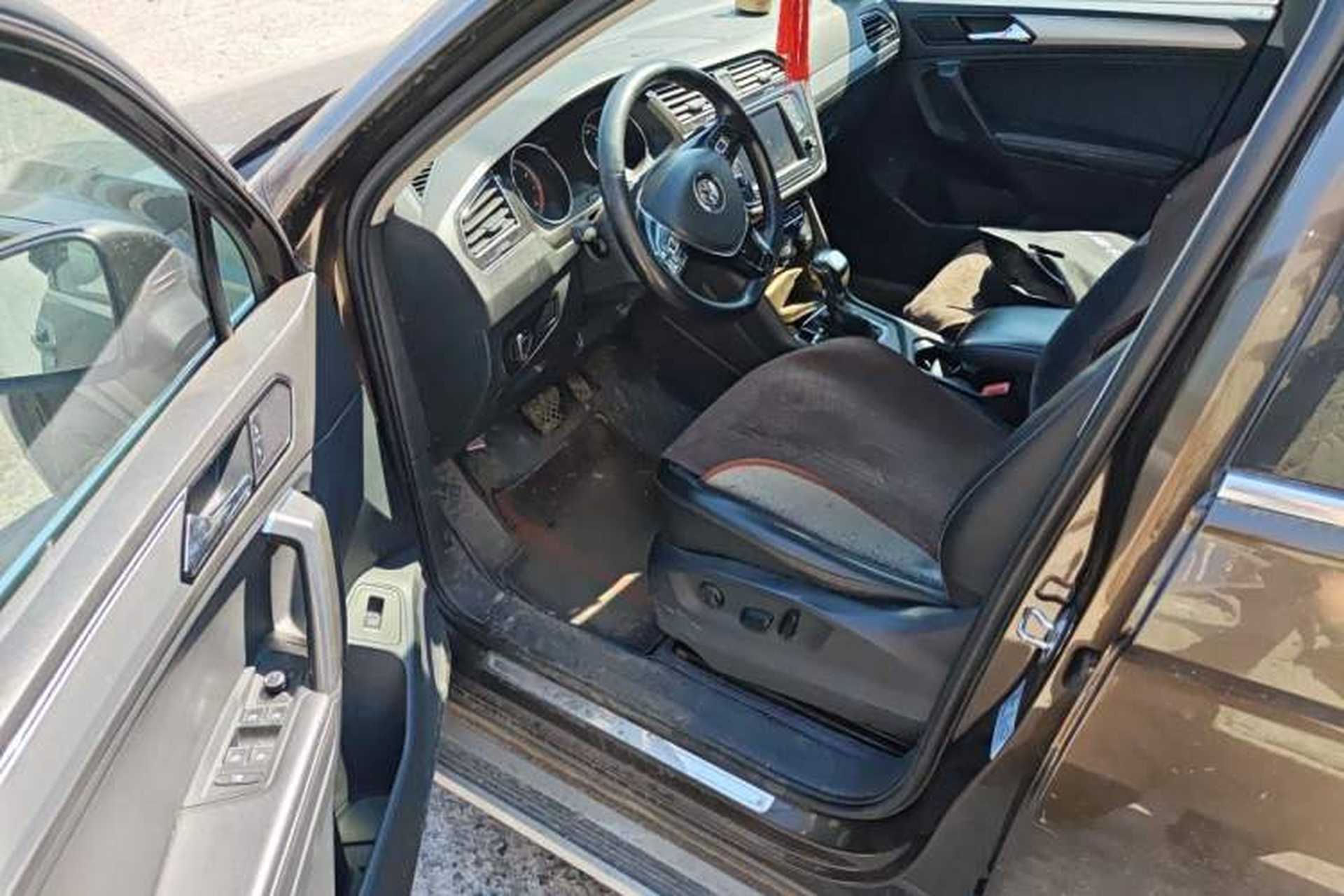 Used Volkswagen Tiguan L 2017 380TSI Automatic All-Wheel-Drive Luxury Edition Driver Seat