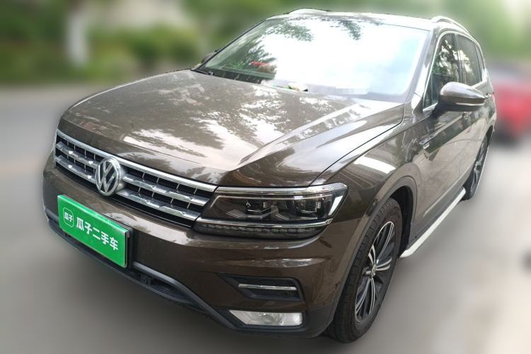 Used Volkswagen Tiguan L 2017 330TSI Automatic Two-Wheel Drive Flagship Edition Guazi used car, China used car export, Used car for sale, Used  cars, Cheapest cars for sale