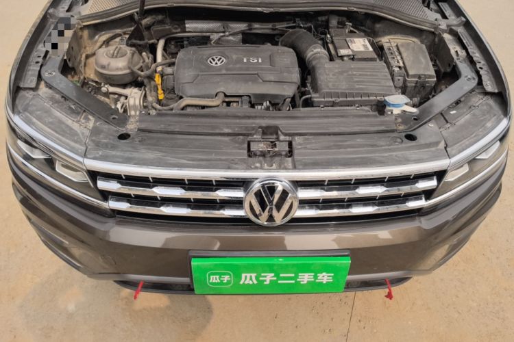 Used Volkswagen Tiguan L 2017 330TSI Automatic Two-Wheel Drive Flagship Edition Engine Bay