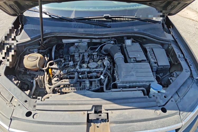 Used Volkswagen Tiguan L 2017 380TSI Automatic All-Wheel-Drive Luxury Edition Engine Bay