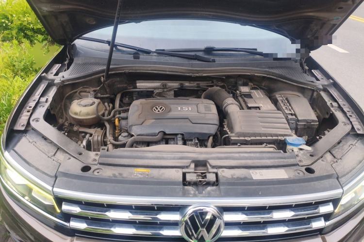 Used Volkswagen Tiguan L 2017 330TSI Automatic Two-Wheel Drive Flagship Edition Engine Bay