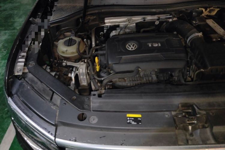 Used Volkswagen Tiguan L 2017 380TSI Automatic All-Wheel-Drive Flagship Edition Engine Bay Right