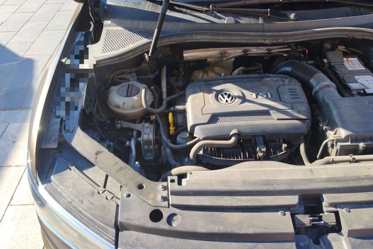 Used Volkswagen Tiguan L 2017 330TSI Automatic Two-Wheel Drive Flagship Edition Engine Bay Right