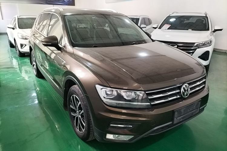 Used Volkswagen Tiguan L 2017 330TSI Automatic Two-Wheel Drive Luxury Edition Exterior 1
