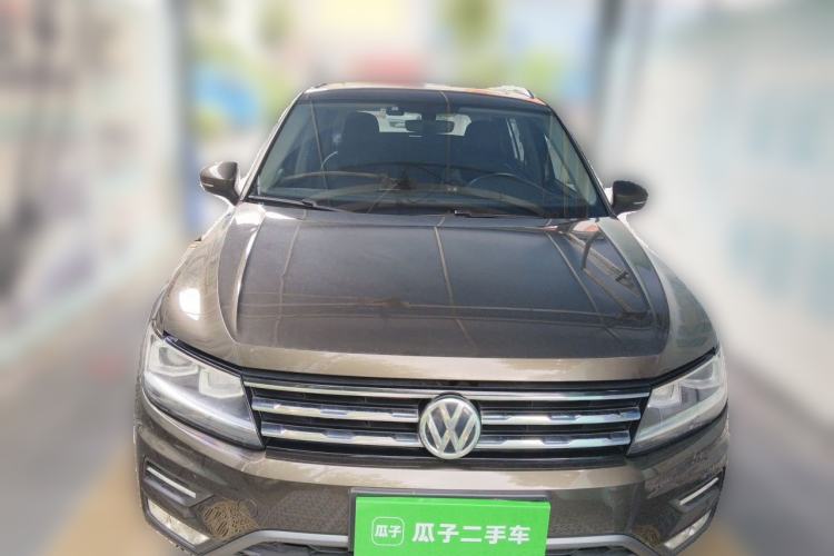 Used Volkswagen Tiguan L 2017 330TSI Automatic Two-Wheel Drive Luxury Edition Front