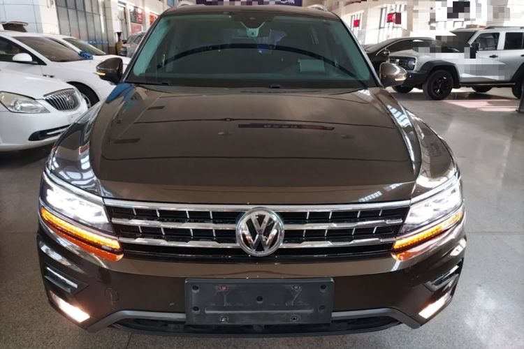 Used Volkswagen Tiguan L 2017 380TSI Automatic All-Wheel Drive Supreme Flagship Edition Front