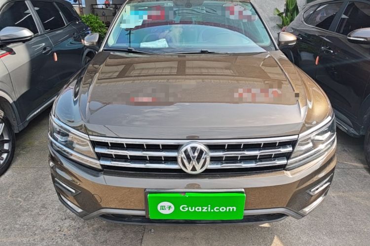 Used Volkswagen Tiguan L 2017 380TSI Automatic All-Wheel-Drive Luxury Edition Front
