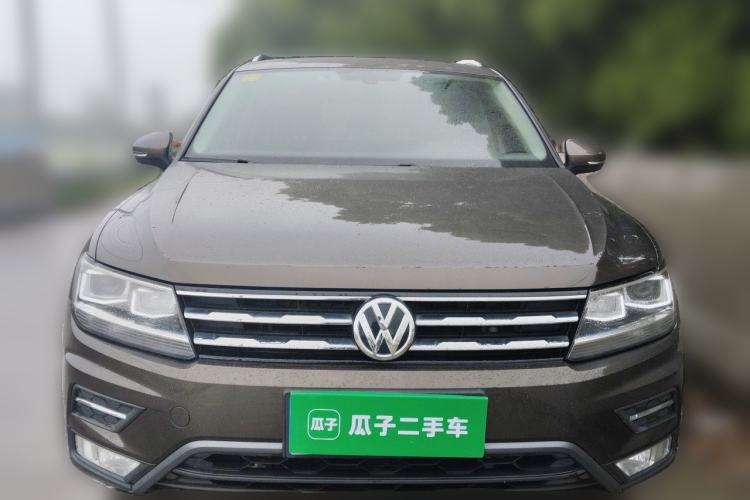 Used Volkswagen Tiguan L 2017 330TSI Automatic Two-Wheel Drive Luxury Edition Front