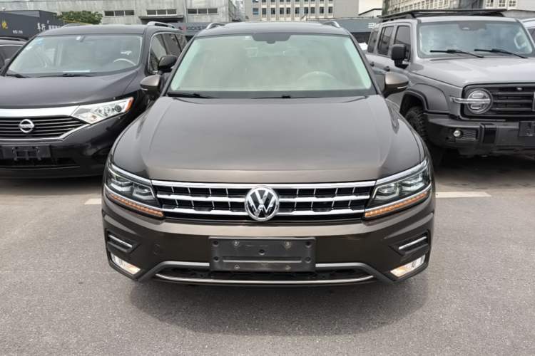 Used Volkswagen Tiguan L 2017 330TSI Automatic Two-Wheel Drive Flagship Edition Front