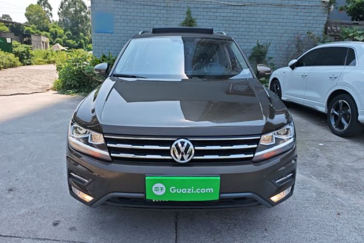 Used Volkswagen Tiguan L 2017 330TSI Automatic Two-Wheel Drive Luxury Edition Front